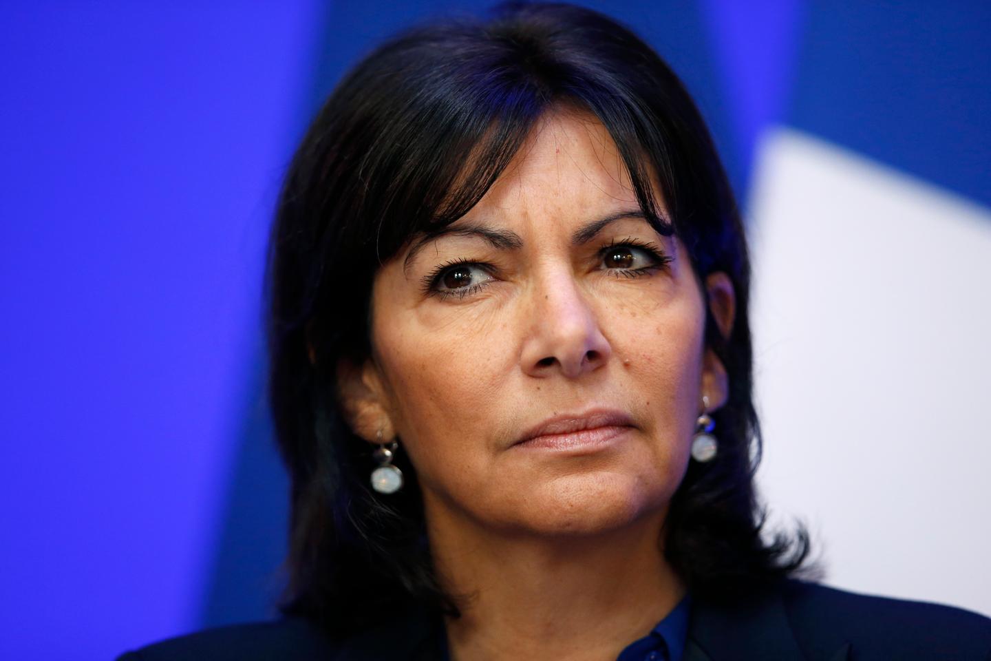 Combien gagne anne hidalgo