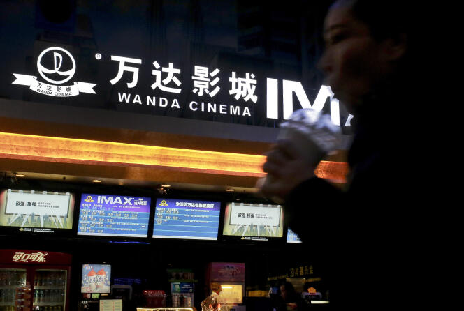Tous les films diffusés en Chine sont soumis à un système officiel de censure visant à retirer tout contenu jugé politiquement ou sexuellement sensible.