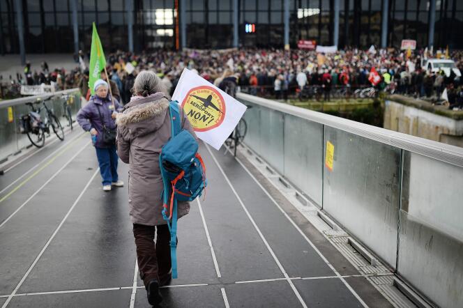 Manifestation d'opposants au projet d'aéroport à Notre-Dame-des-Landes à Nantes, le 13 janvier 2015.