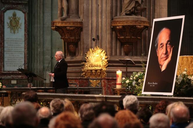 Le musicien Daniel Barenboim, jeudi 14 janvier, à l'église Saint-Sulpice, lors d'un hommage à Pierre Boulez.