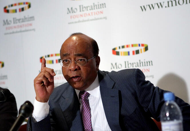 L'homme d'affaires Mo Ibrahim et fondateur de la fondation éponyme, lors du lancement de l'indice de la gouvernance en Afrique, le 6 octobre 2008 à Addis Abeba.