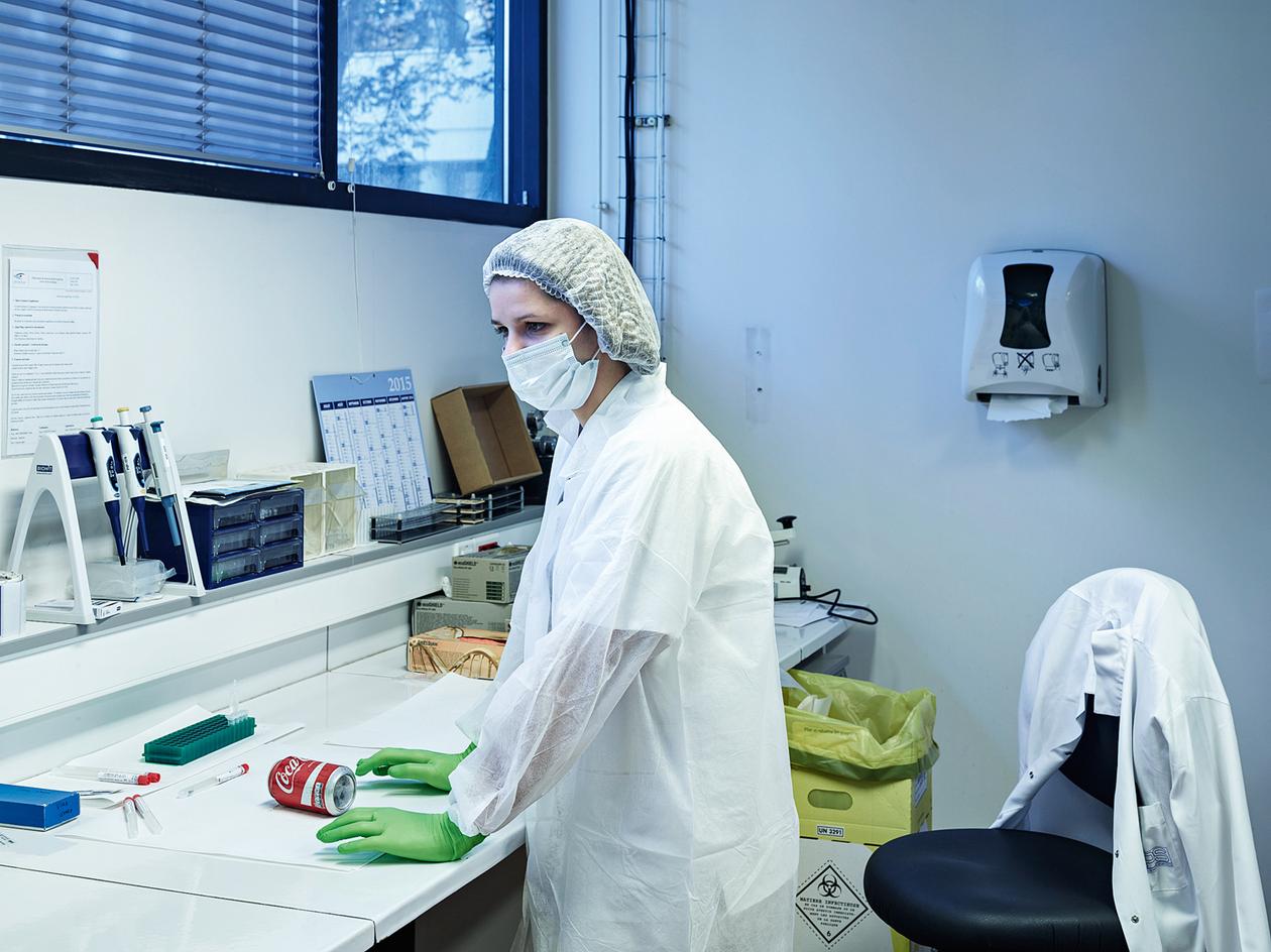 Attentats du 13 novembre  dans les labos de la police scientifique