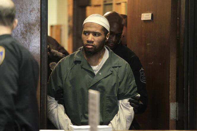 Ali Muhammad Brown, 31 ans de Seattle accusé d'avoir assassiné quatre personne pour protester contre la politique extérieure américaine en 2014 en s'inspirant de l'Organisation Etat islamique. (Patti Sapone/NJ Advance Media via AP, Pool)