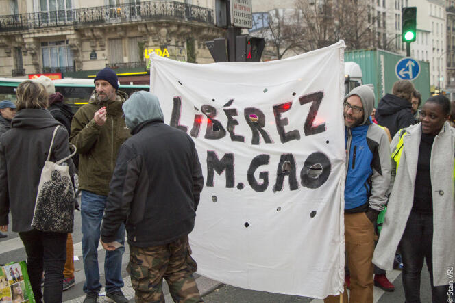 Manifestation de soutien à Gao Peng, à Paris, le 20 janvier.