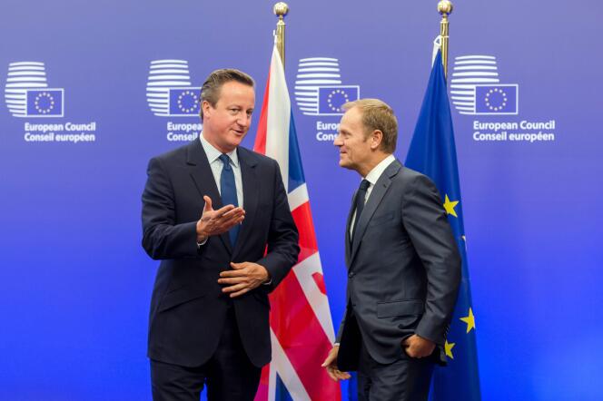 Le premier ministre britannique, David Cameron, et le président du Conseil européen, Donald Tusk, à Bruxelles, le 24 septembre 2015.