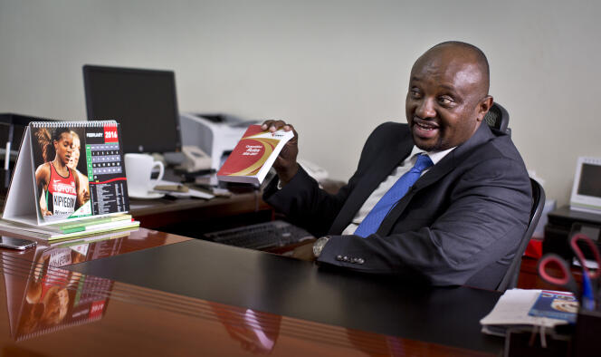 Isaac Mwangi dans son bureau le 8 février 2016.