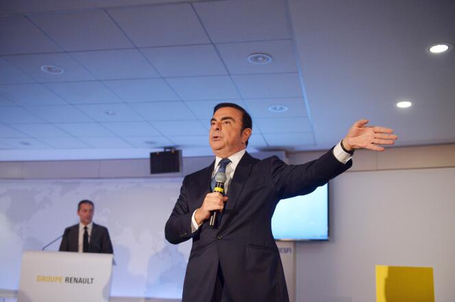 Carlos Ghosn, PDG de Renault, présente les résultats du groupe, à Boulogne-Billancourt (Haut-de-Seine), vendredi 12 février.