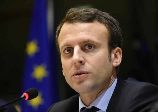 Emmanuel Macron, ministre de l'économie, le 15 février, à Bruxelles.