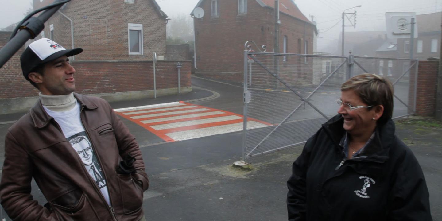 Merci Patron La Rencontre De Michael Moore Et De Luc Moullet En Terre Picarde