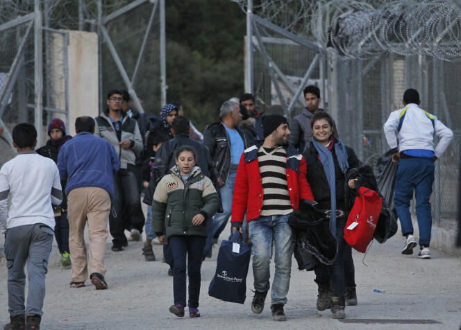 Arrivée de migrants sur le hotspot de l'île grecque de Samos, le 3 mars.
