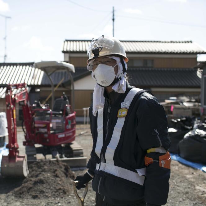 Taro, 19 ans, travailleur de la décontamination, vient de Hokkaido, attiré par un bon salaire, mais inquiet du niveau de radioactivité.
