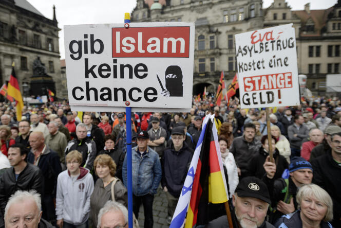 Lors d'une manifestation du mouvement anti-islam Pegida à Dresde en Allemagne le 1 juin 2015.
