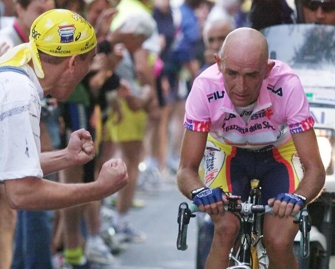 Marco Pantani sur le Giro en 1999.