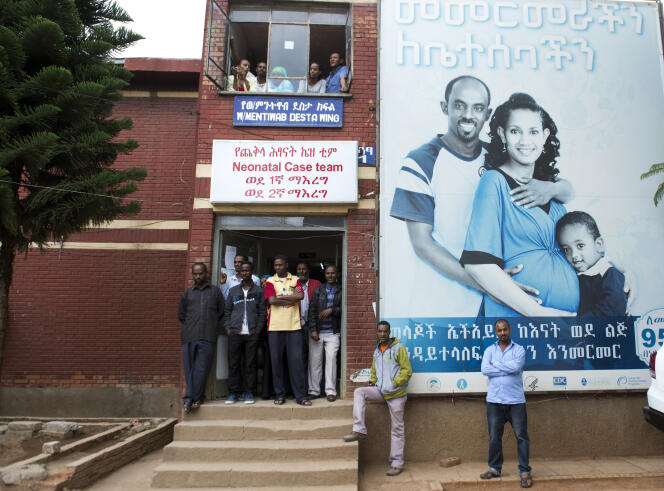Devant l'hôpital Gandhi d'Addis-Abeba, en Ethiopie, le 1er mai 2014.