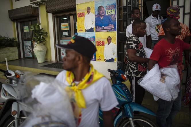 Des militants du Parti congolais du travail de Denis Sassou-Nguesso, le 16 mars à Brazzaville.