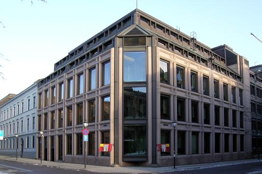 La banque de Norvège baisse ses taux pour soutenir l’économie