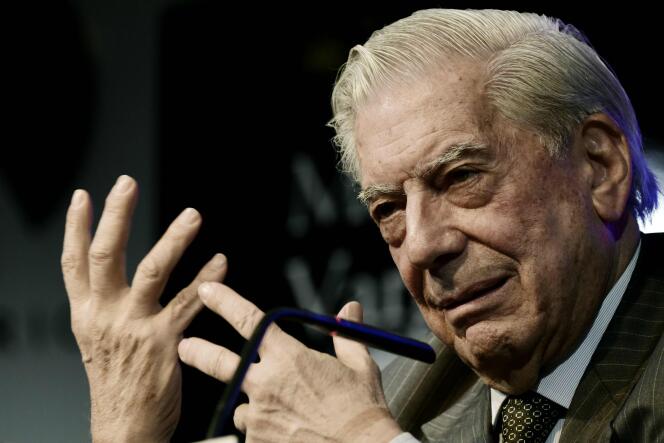 L'écrivain péruvien Mario Vargas Llosa, qui fêtait récemment ses 80 ans, apparaît dans les Panama papers comme l'actionnaire d'une société offshore aux îles Vierges britanniques.