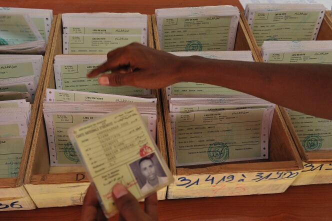 Un bureau de vote, Djibouti le 22 mars 2016. Les Djiboutiens sont attendus aux urnes le 8 avril 2016.  Le président sortant,  Ismaël Omar Guelleh est au pouvoir depuis le 8 mai 1999.