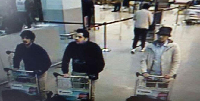 Image des suspects des attentats de Bruxelles à l’aéroport de Zaventem, le 22 mars.