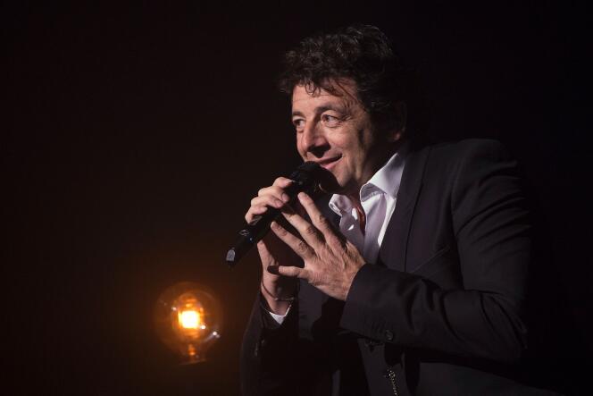 Patrick Bruel chante Barbara au Théâtre Mogador à Paris, le 28 mars.