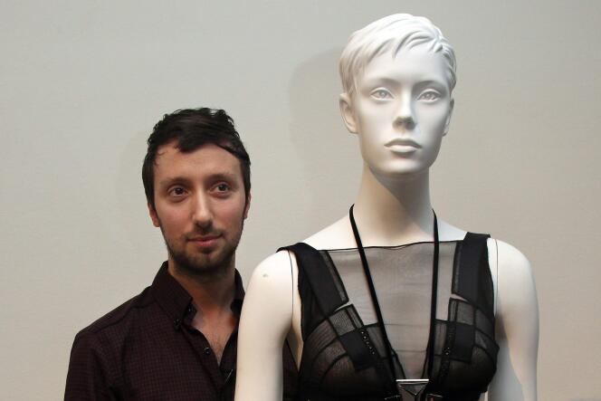 Anthony Vaccarello, le 4 avril.