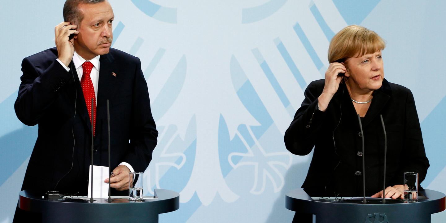 Merkel Bohmermann Bit Shouldn T Affect Eu Turkey Deal News Dw