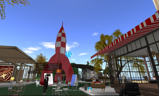 Le « Café Sympa » est un lieu fréquenté par des francophones sur « Second Life ».