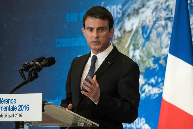 Manuel Valls, Paris, le 26 avril.