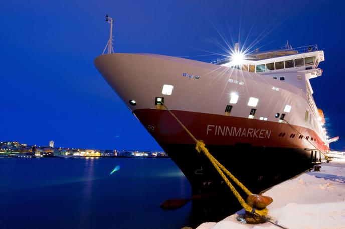 Le « MS Finnmarken », ici en 2008, à Vadso, est taillé pour la glace.