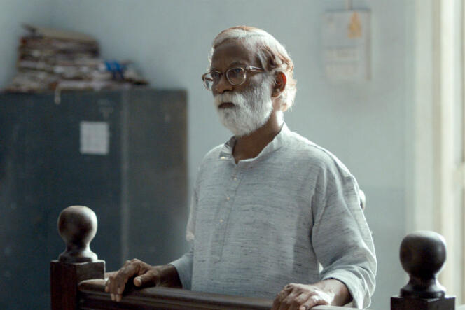 Vira Sathidar dans le film indien de Chaitanya Tamhane, « Court (en instance) ».