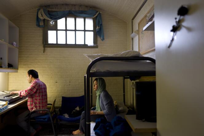 L’ancienne prison de De Koepel à Haarlem, aux Pays-Bas, accueille dorénavant des migrants.