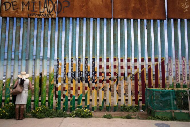 Du côté mexicain de la frontière, près de Tijuana, le 8 mai 2016.