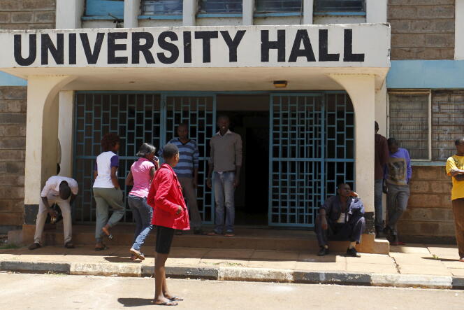 Des étudiants sur le campus de l’université de Nairobi, au Kenya.