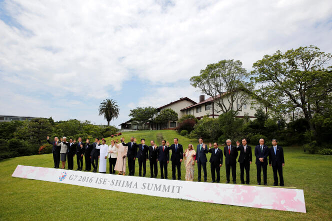 La traditionnelle photo des dirigeants du G7 à l’issue du sommet organisé à Ise-Shima, au Japon, le 27 mai 2016.