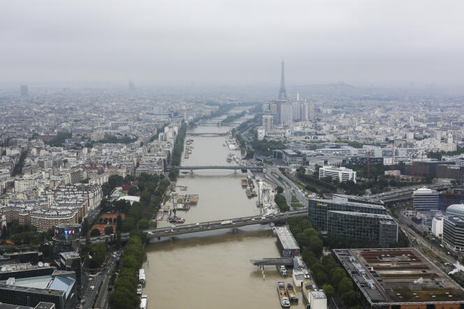 Vue de la Seine à Paris.