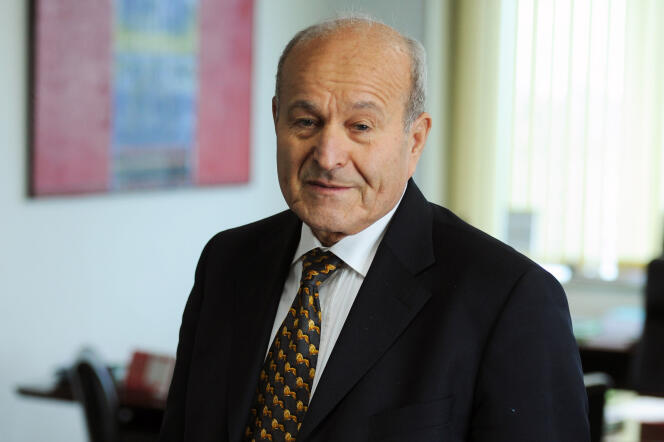Issad Rebrab, entrepreneur algérien, le 30 janvier 2014.