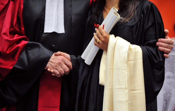 Cérémonie de remise de  doctorat à  l’université Paris-VI Pierre-et-Marie-Curie le 13 juin 2009.