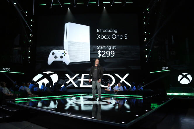 Présentation de la Xbox One S, à l’E3 2016.