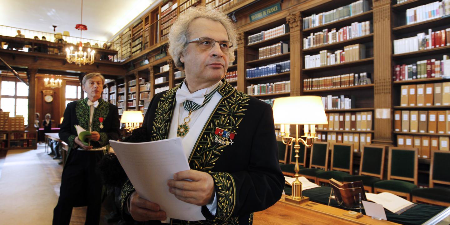 L Affaire Amin Maalouf Dechire L Intelligentsia Libanaise