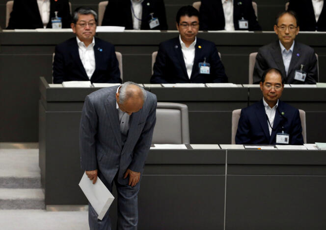 Yoichi Masuzoe après sa démission, à Tokyo, le 15 juin 2016.