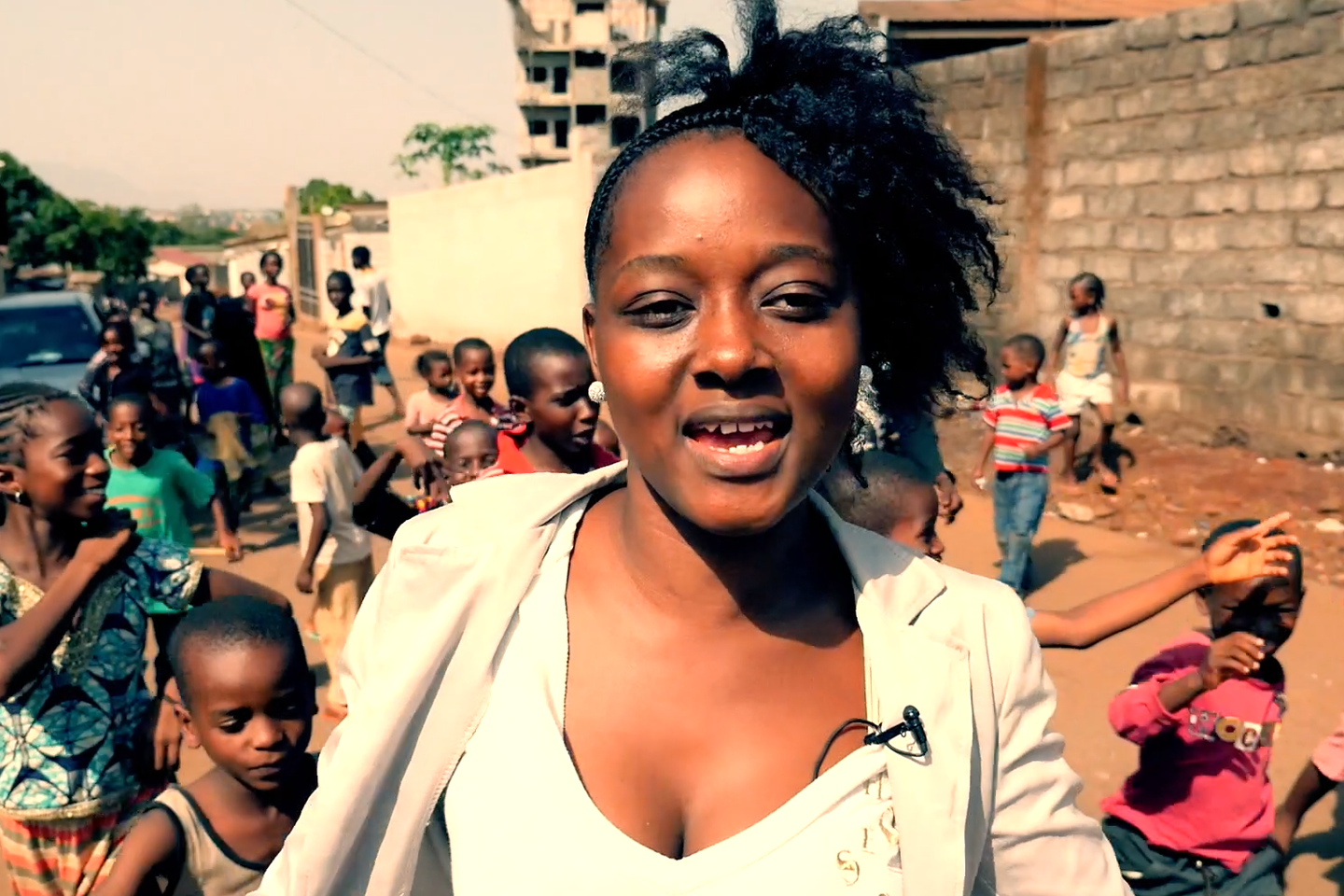 Ashley, rappeuse guinéenne anti-pédophile
