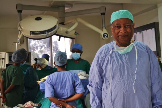Le chirurgien éthiopien Mitiku Belachew à Addis-Abeba en juin 2016.
