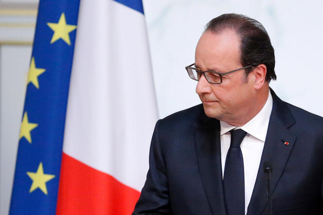 François Hollande réagit au départ du Royaume-Uni de l’Union européenne, à l’Elysée, le 24 juin.