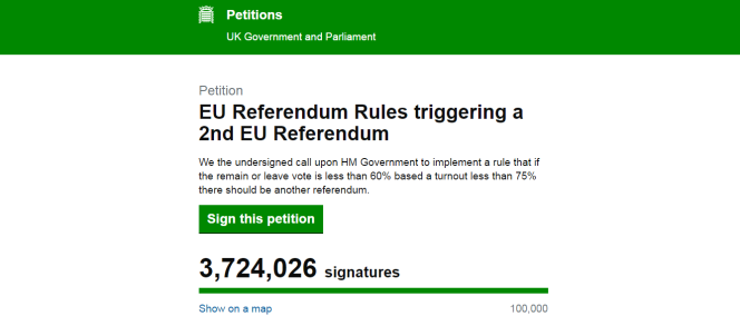 La pétition réclamant un second référendum sur la place du Royaume-Uni dans l’Union européenne recueillait, lundi 27 juin, 3,7 millions de signatures.