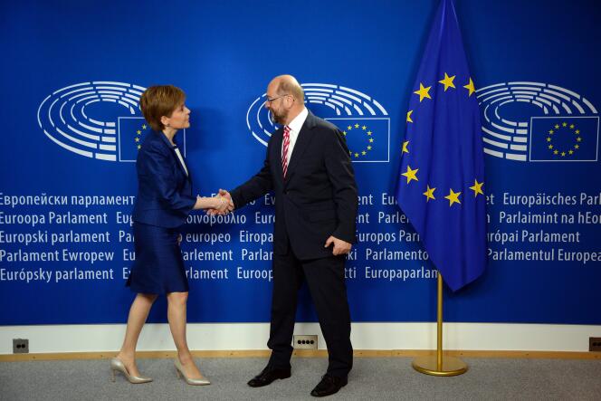 Rencontre entre Nicola Sturgeon, première ministre écossaise, et Martin Schulz, président du Parlement européen, à Bruxelles, le 29 juin.