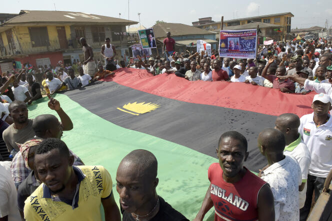 Le drapeau du Biafra lors d’une manifestation à Aba, dans le sud-est du Nigeria, le 18 novembre 2015.