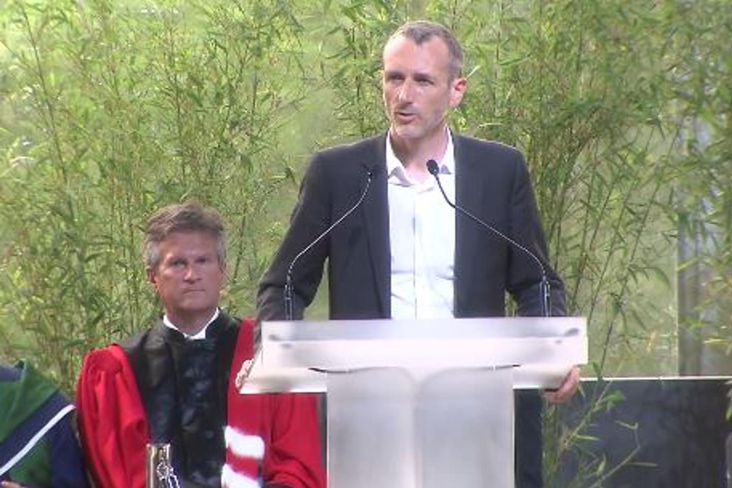 Derrière la vidéo virale du patron de Danone, de la « justice sociale » et du storytelling