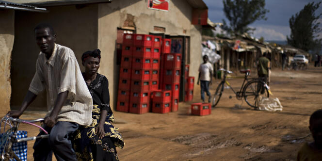 Des Rwandais à Nakivale, le plus ancien regroupement de villages de réfugiés en Ouganda.