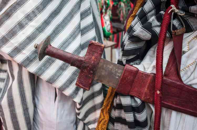 Un sabre traditionnel, porté lors du Durbar, le festival durant lequel l’émir de Kano parade avec sa suite, accompagnée de musiciens.