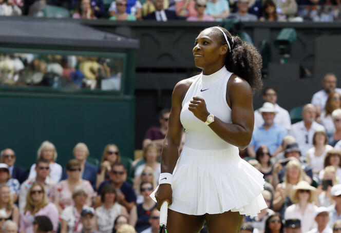 Serena Williams a battu Elena Vesnina en demi-finales de Wimbledon, le 7 juillet.